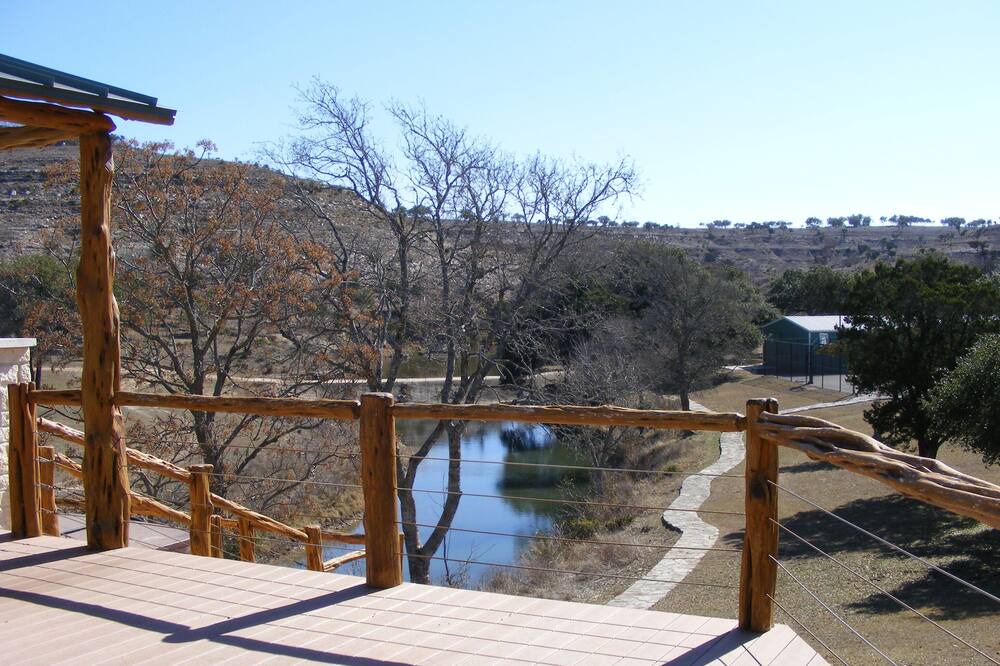 Photo of Patio Balcony in Dripping Springs