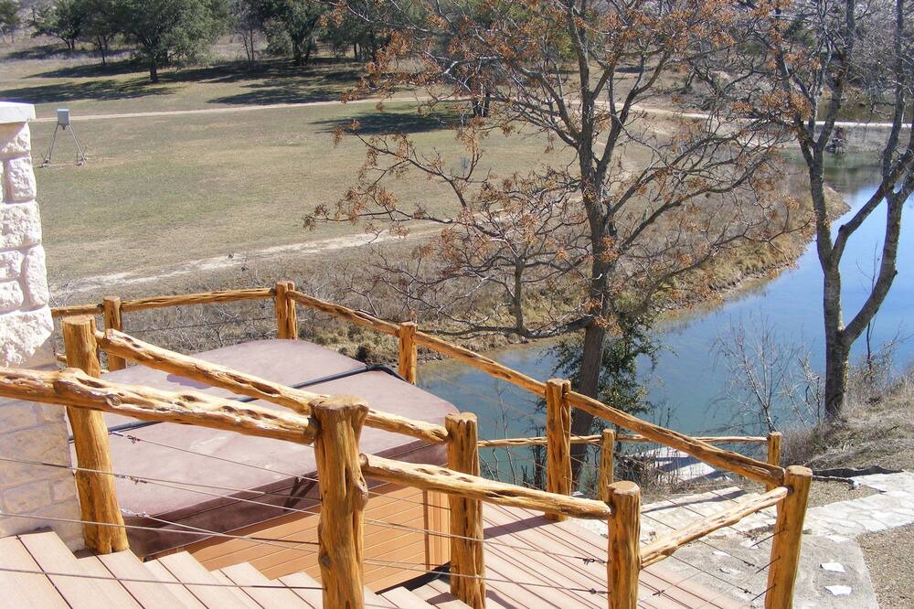 Photo of Patio Balcony in Dripping Springs