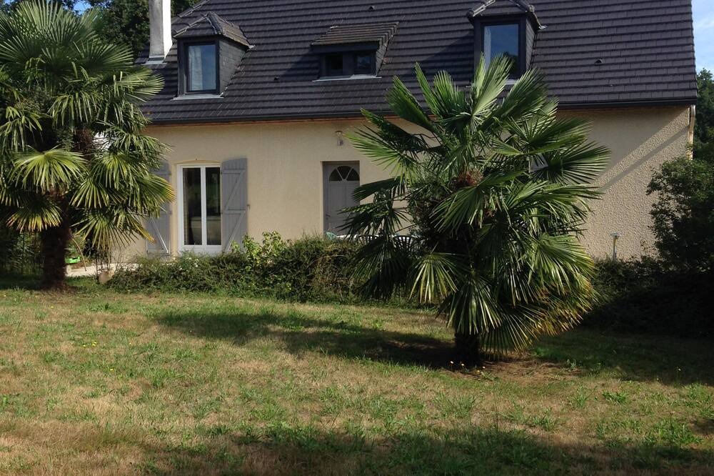 Photo of Outdoor in Barzun