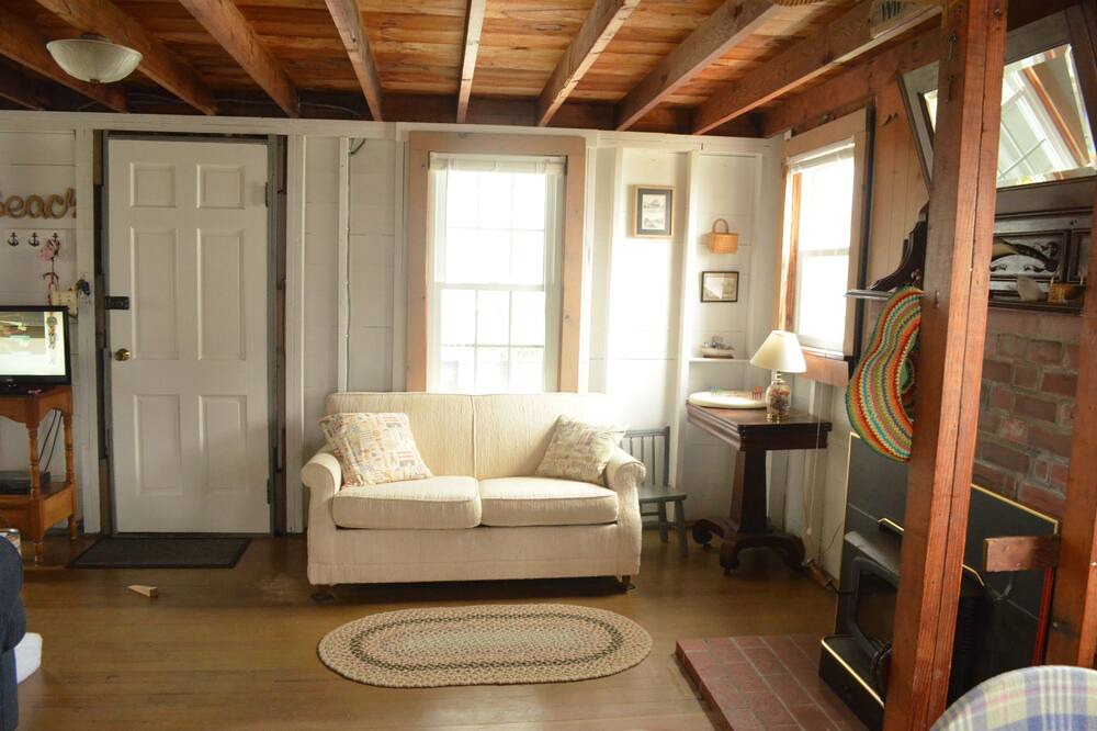 Photo of Bedroom in Green Harbor