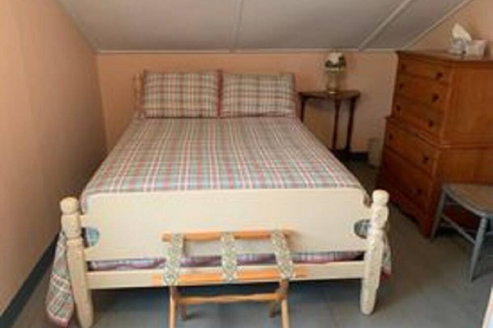 Photo of Bedroom in Green Harbor