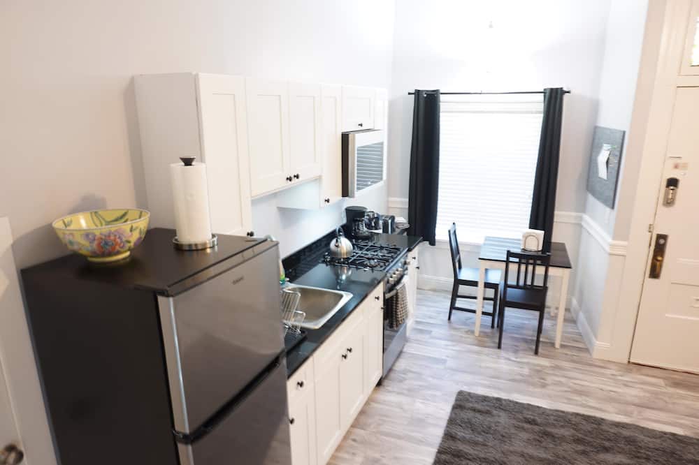 Photo of Others in Ashbury Heights