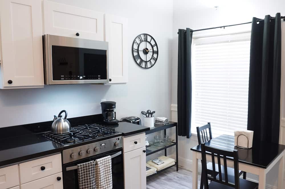 Photo of Others in Ashbury Heights