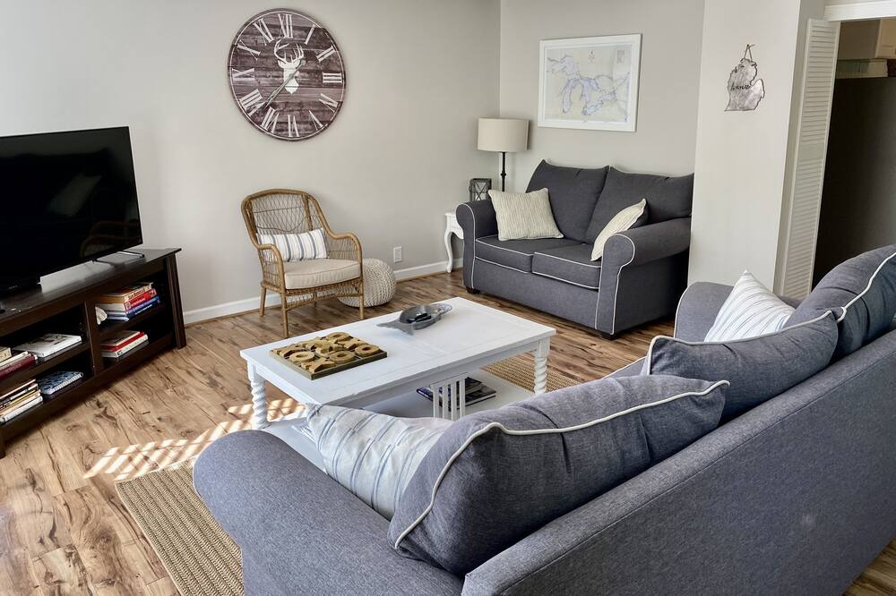 Photo of Livingroom in New Buffalo