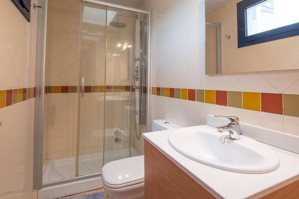 Photo of Bathroom in Llafranc