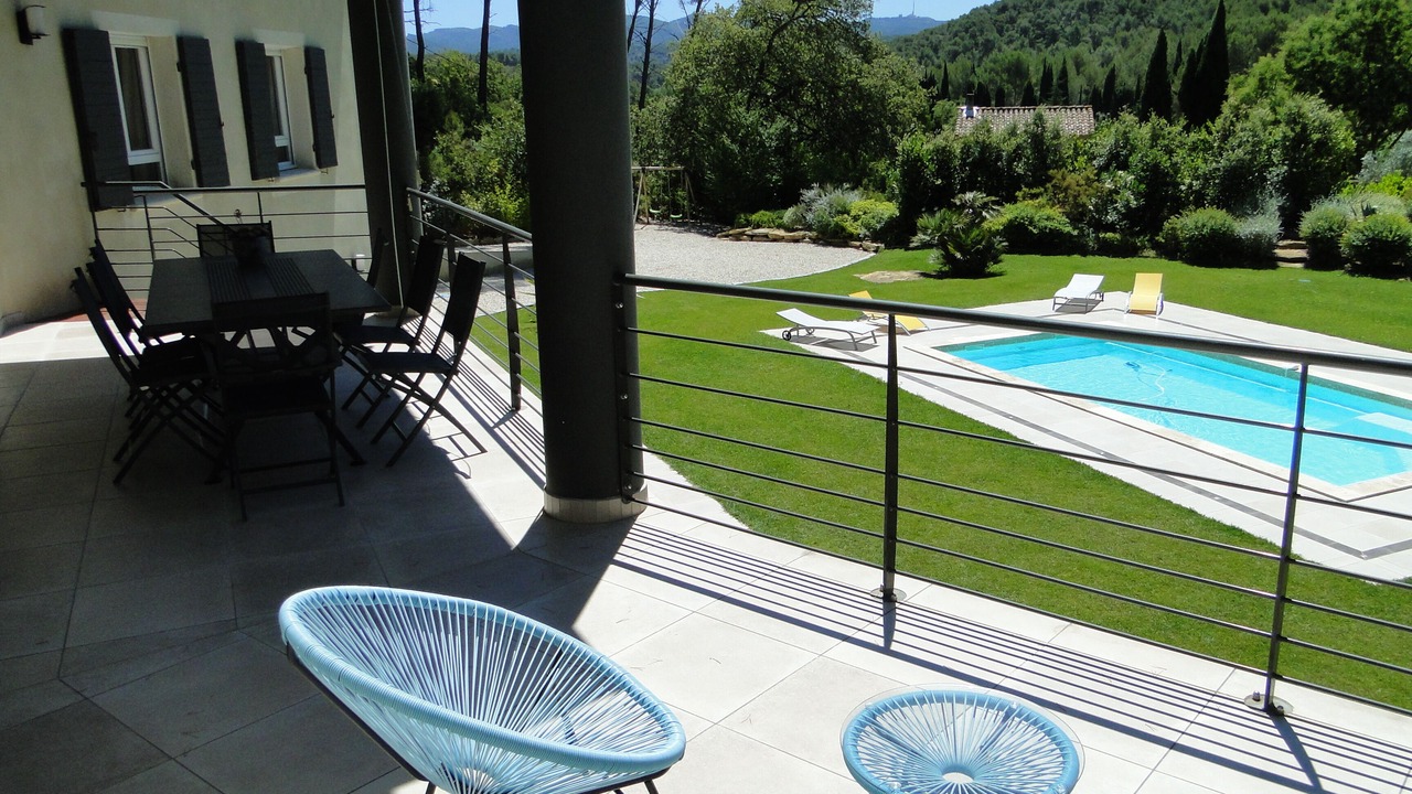 Photo of Outdoor in Cabries