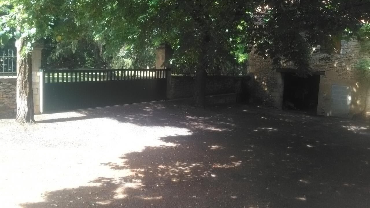Photo of Outdoor in Temple-Laguyon