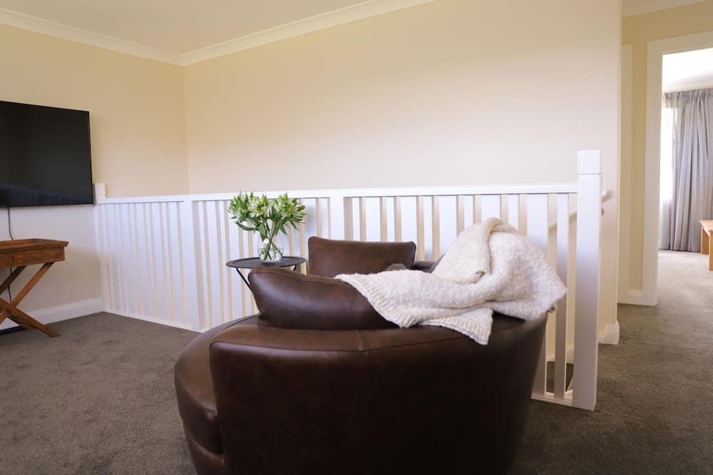 Photo of Livingroom in Aongatete