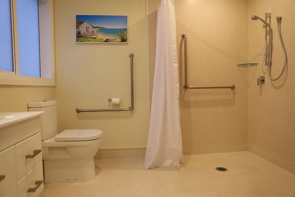 Photo of Bathroom in Aongatete
