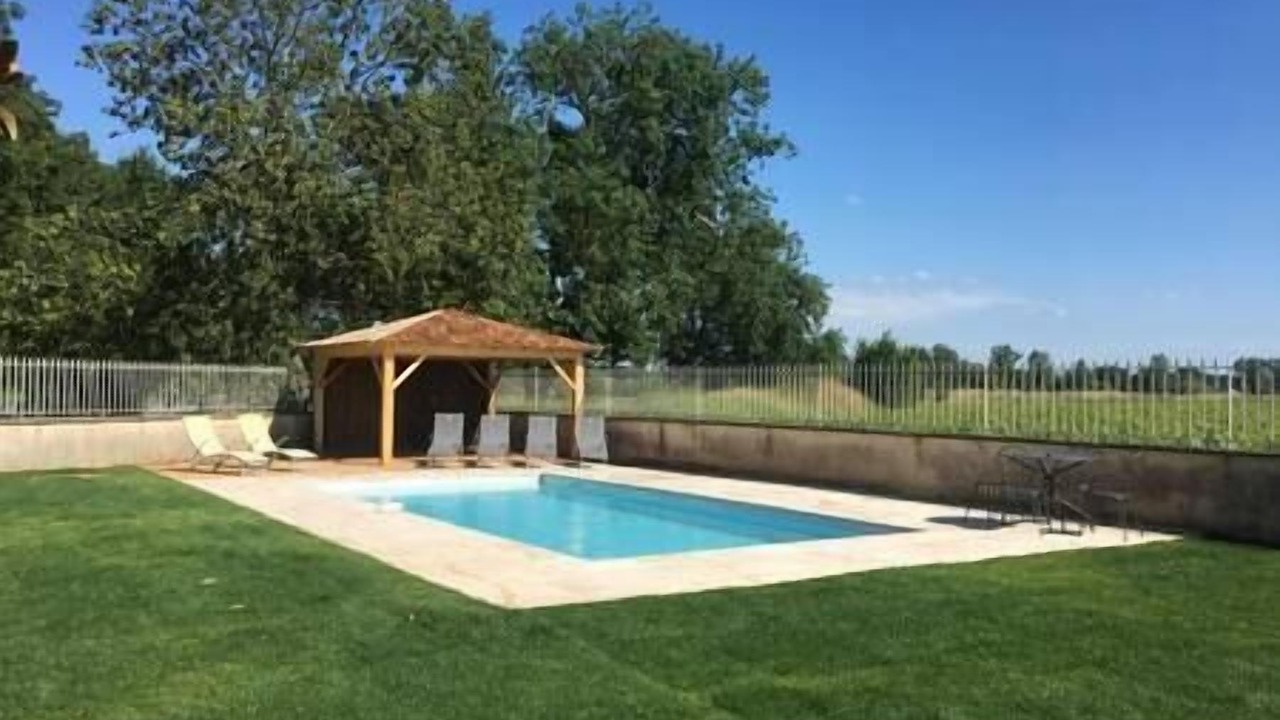 Photo of Outdoor in Libourne