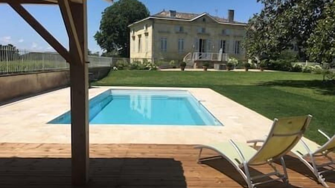 Photo of Outdoor in Libourne