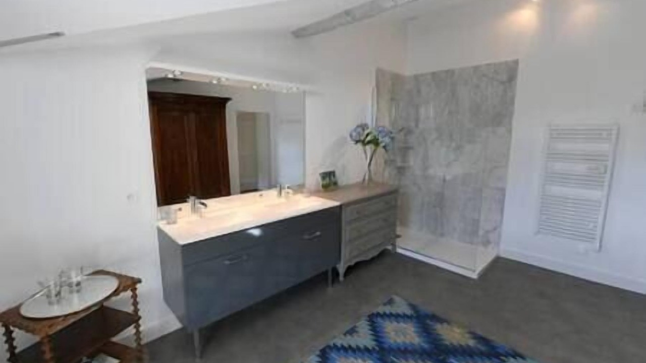 Photo of Others in Libourne