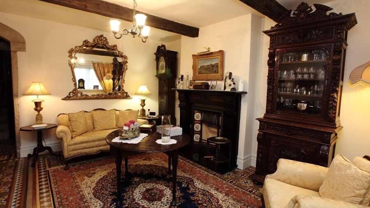 Photo of Others in Melling