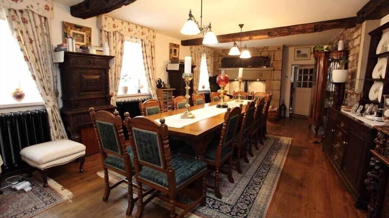 Photo of Others in Melling