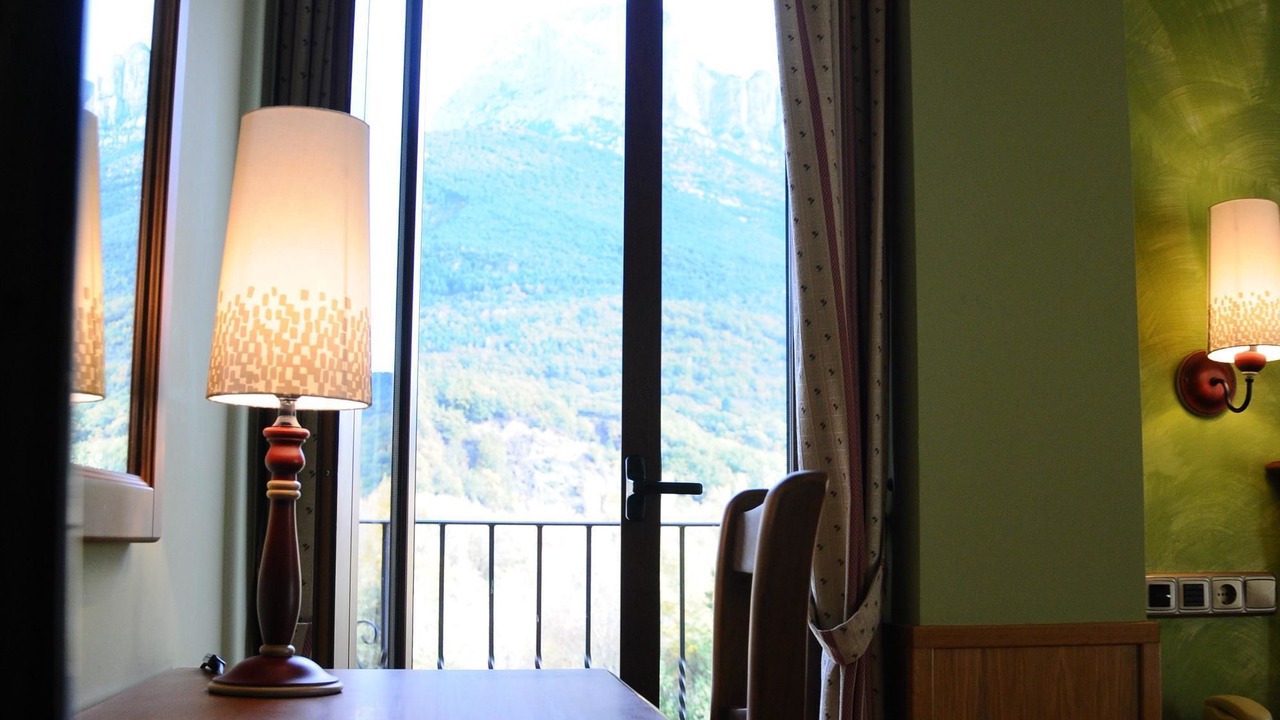 Photo of Bedroom in Escalona