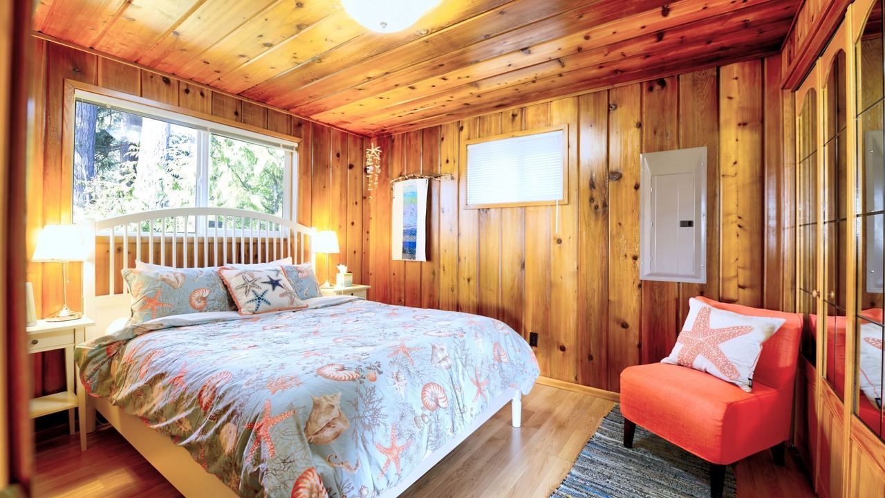 Photo of Others in Agate