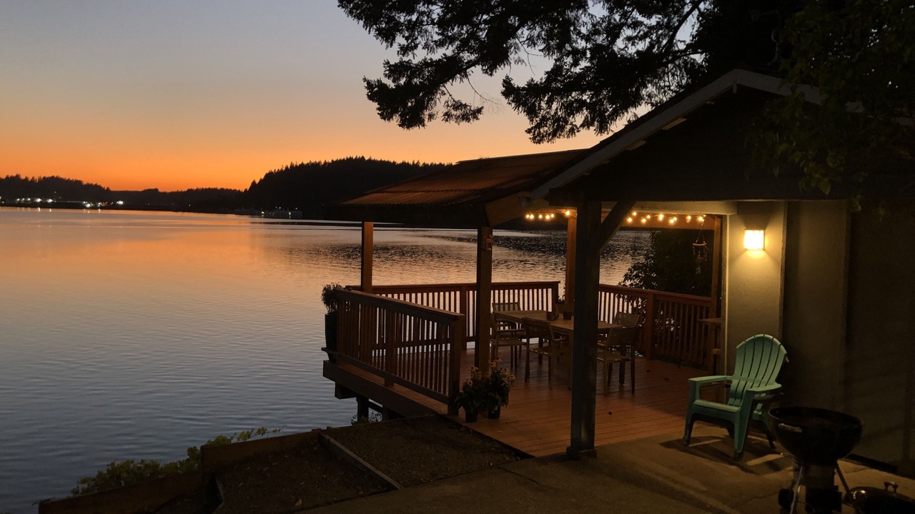 Photo of Others in Agate