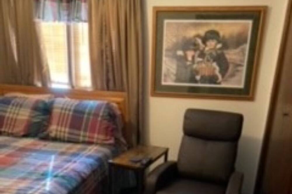 Photo of Bedroom in Spencer