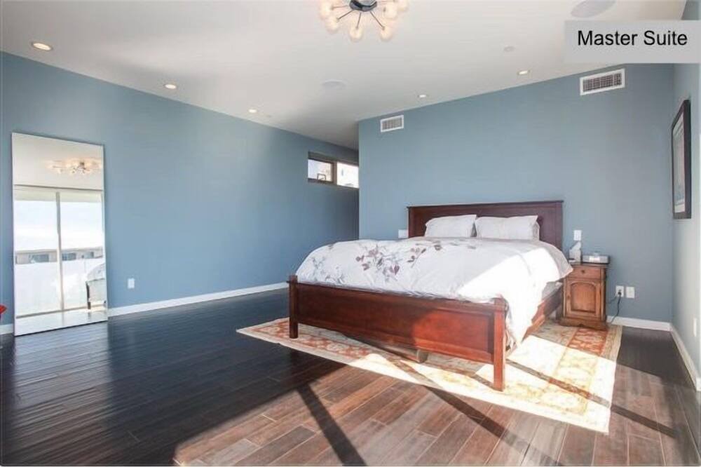 Photo of Bedroom in Ocean Park