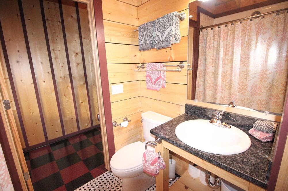 Photo of Bathroom in Fennville