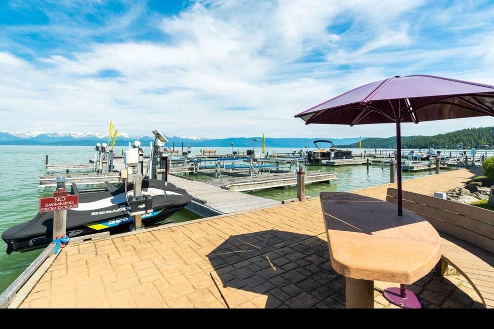 Photo of Outdoor in Lakeside