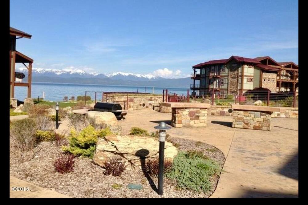 Photo of Outdoor in Lakeside