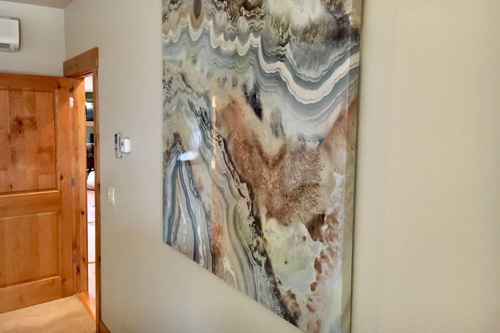 Photo of Bedroom in Lakeside