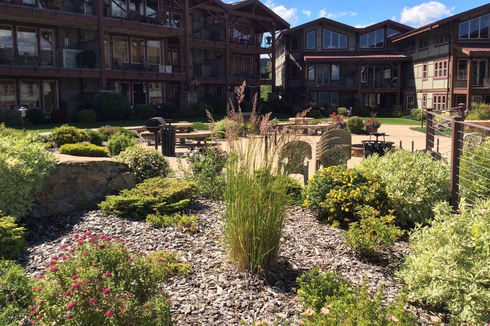Photo of Outdoor in Lakeside