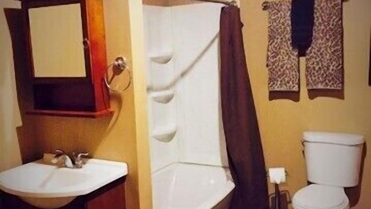 Photo of Bathroom in Fishs Eddy