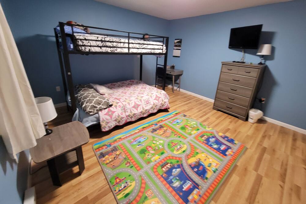 Photo of Bedroom in Tobyhanna