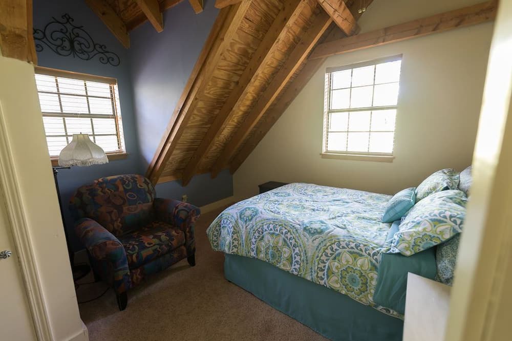 Photo of Bedroom in Baker
