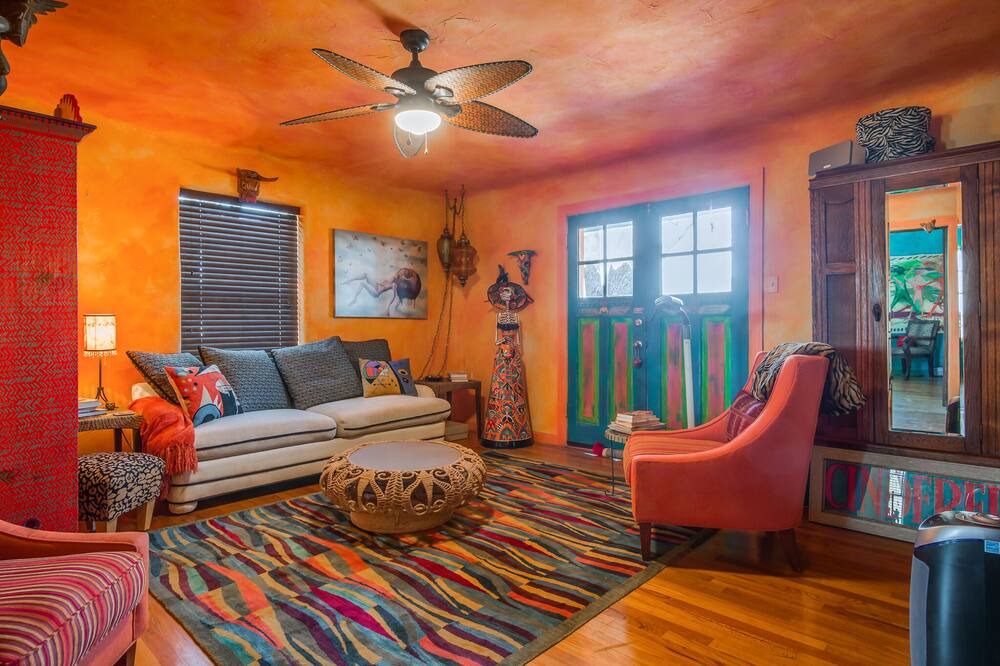 Photo of Livingroom in Heart of Lubbock