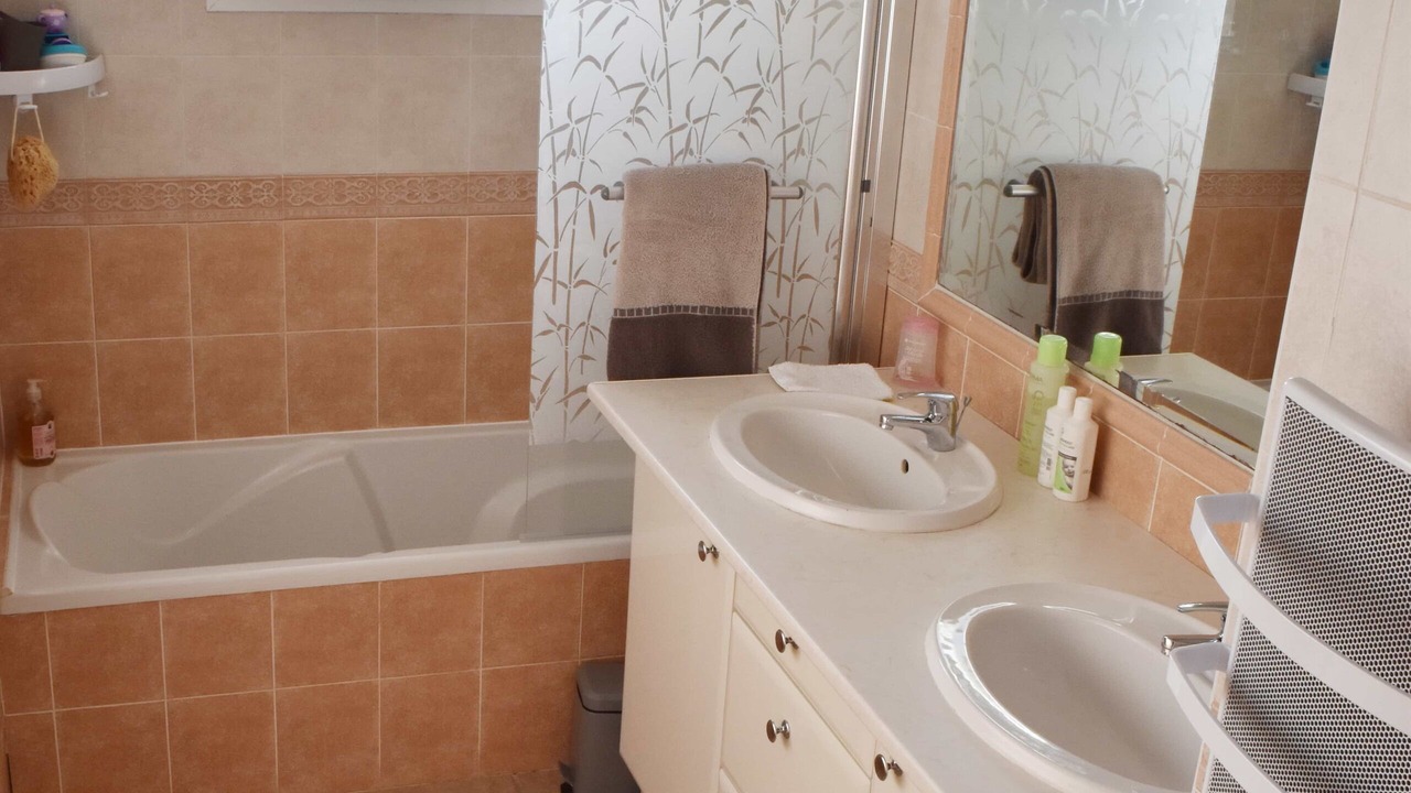 Photo of Bathroom in Ponteilla