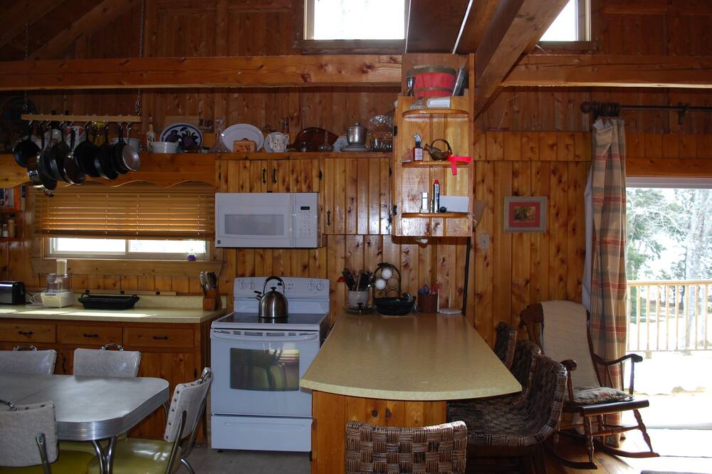 Photo of Others in Lee