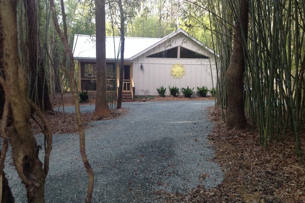 Photo of Outdoor in Burlington
