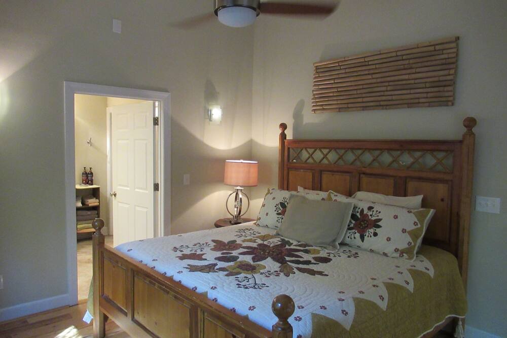 Photo of Bedroom in Burlington