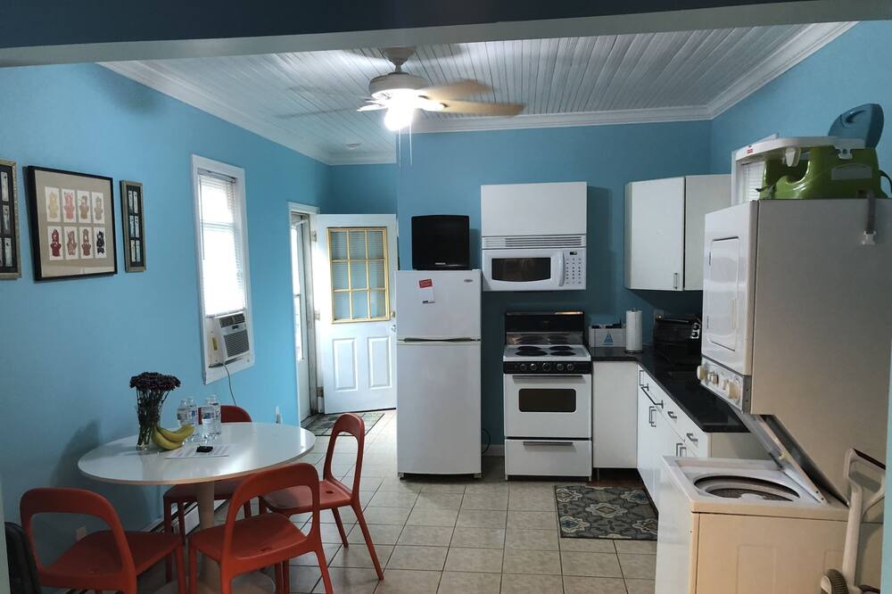 Photo of Others in Mount Pleasant