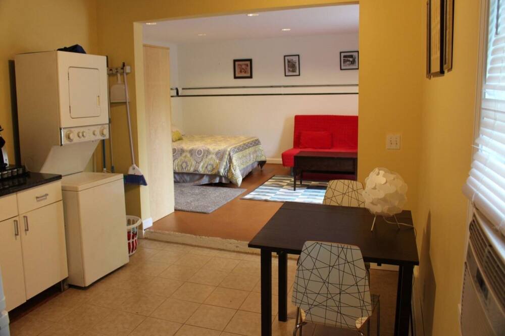 Photo of Others in Mount Pleasant