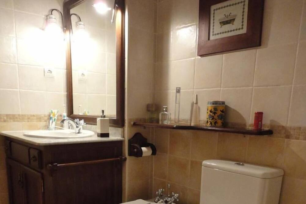 Photo of Bathroom in Alt Aneu