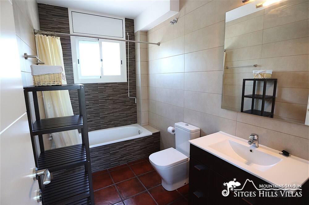 Photo of Bathroom in Olivella