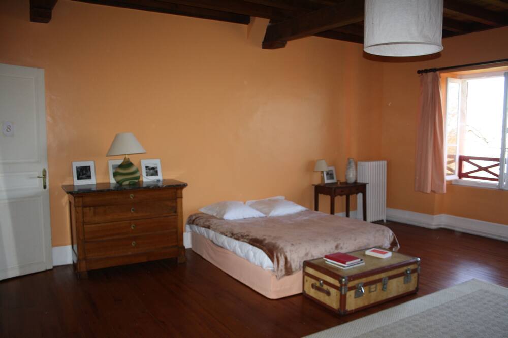 Photo of Bedroom in Cuxac-Cabardes
