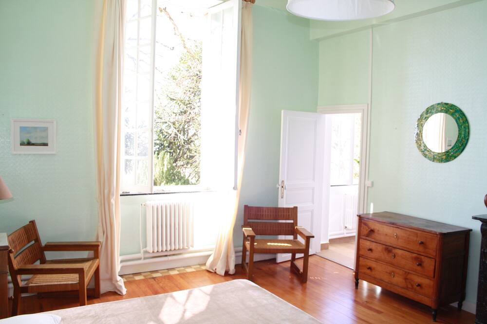 Photo of Bedroom in Cuxac-Cabardes