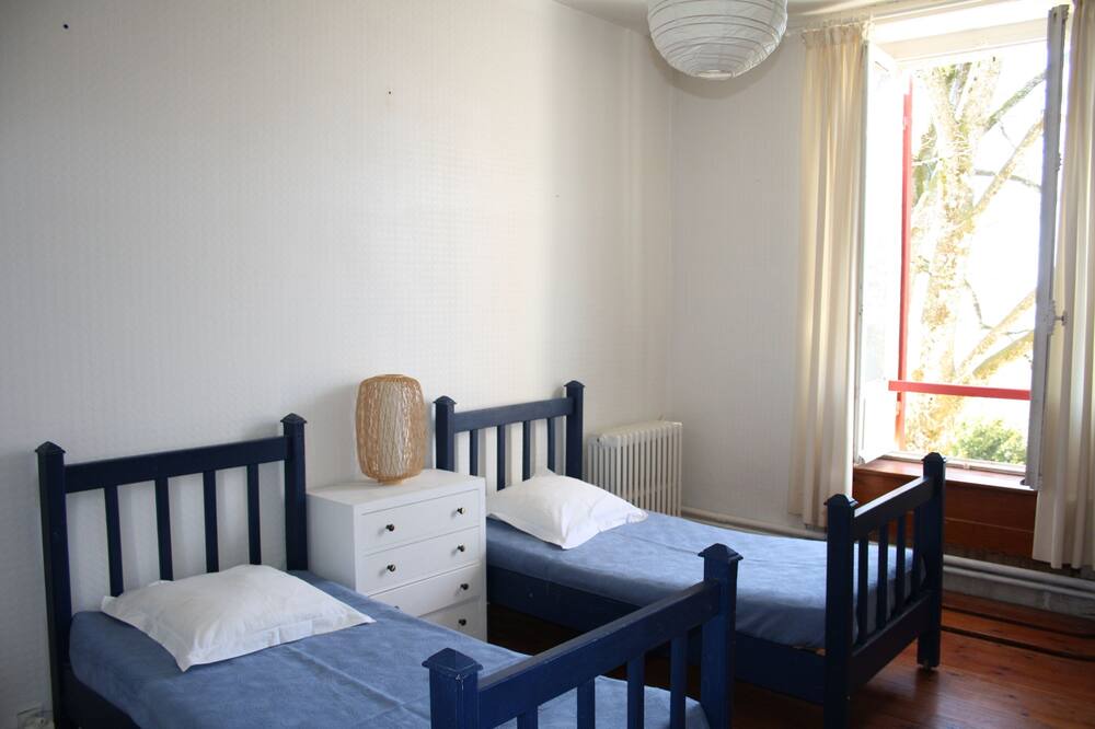 Photo of Bedroom in Cuxac-Cabardes
