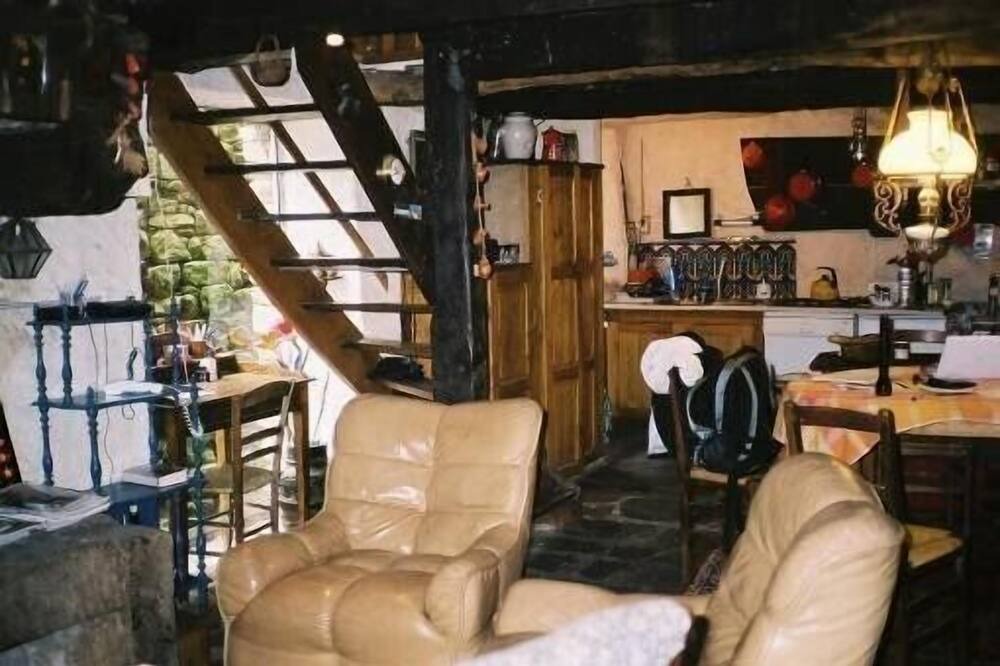 Photo of Livingroom in Beaumont