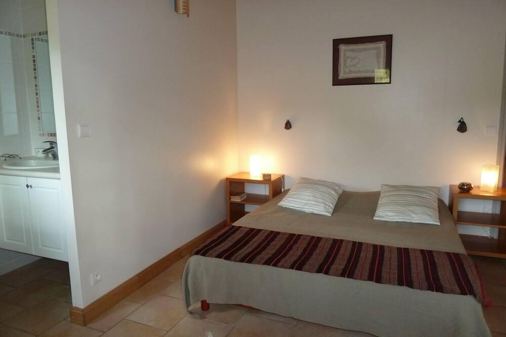 Photo of Bedroom in Loubressac