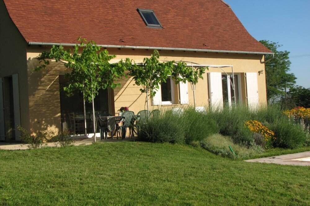 Photo of Outdoor in Loubressac