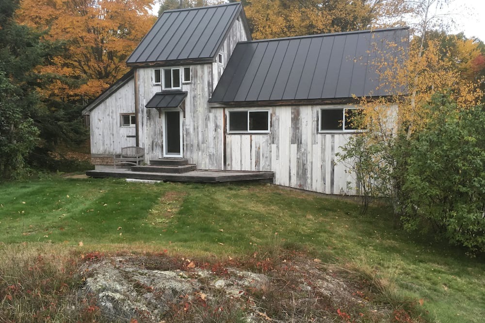 Photo of Outdoor in Putney