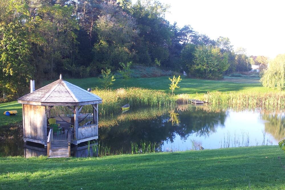 Photo of Outdoor in Hamilton
