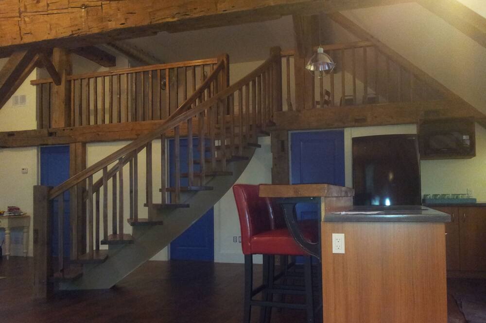 Photo of Livingroom in Hamilton