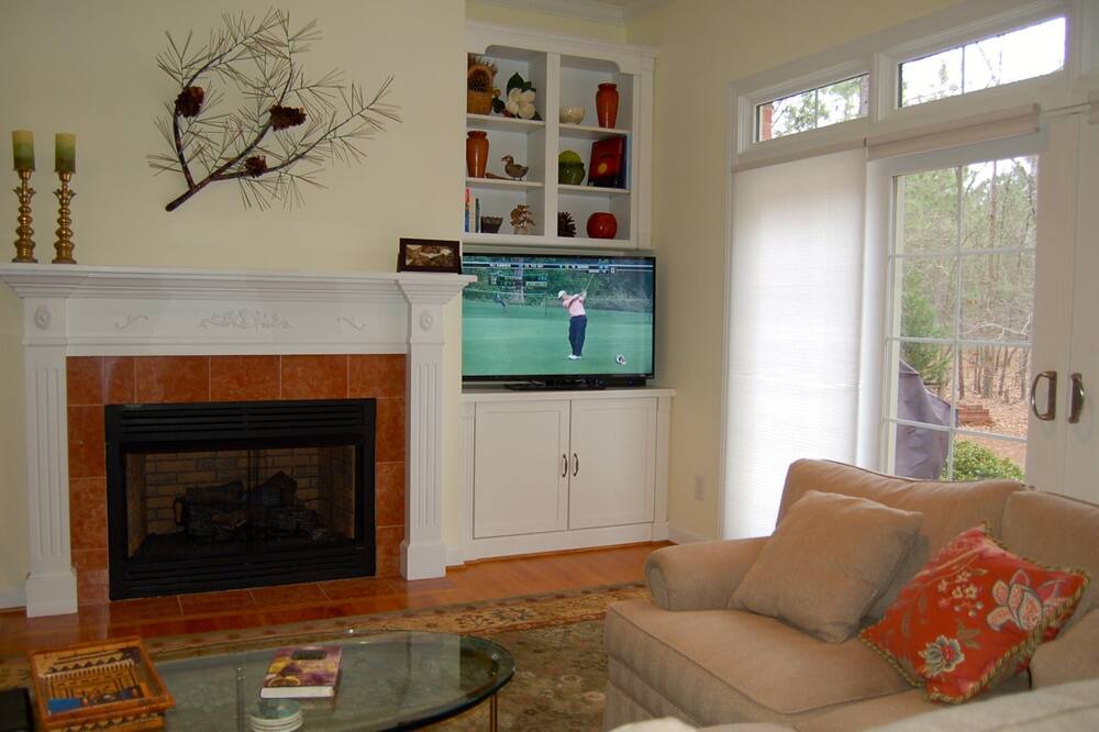 Photo of Bedroom in Pinehurst